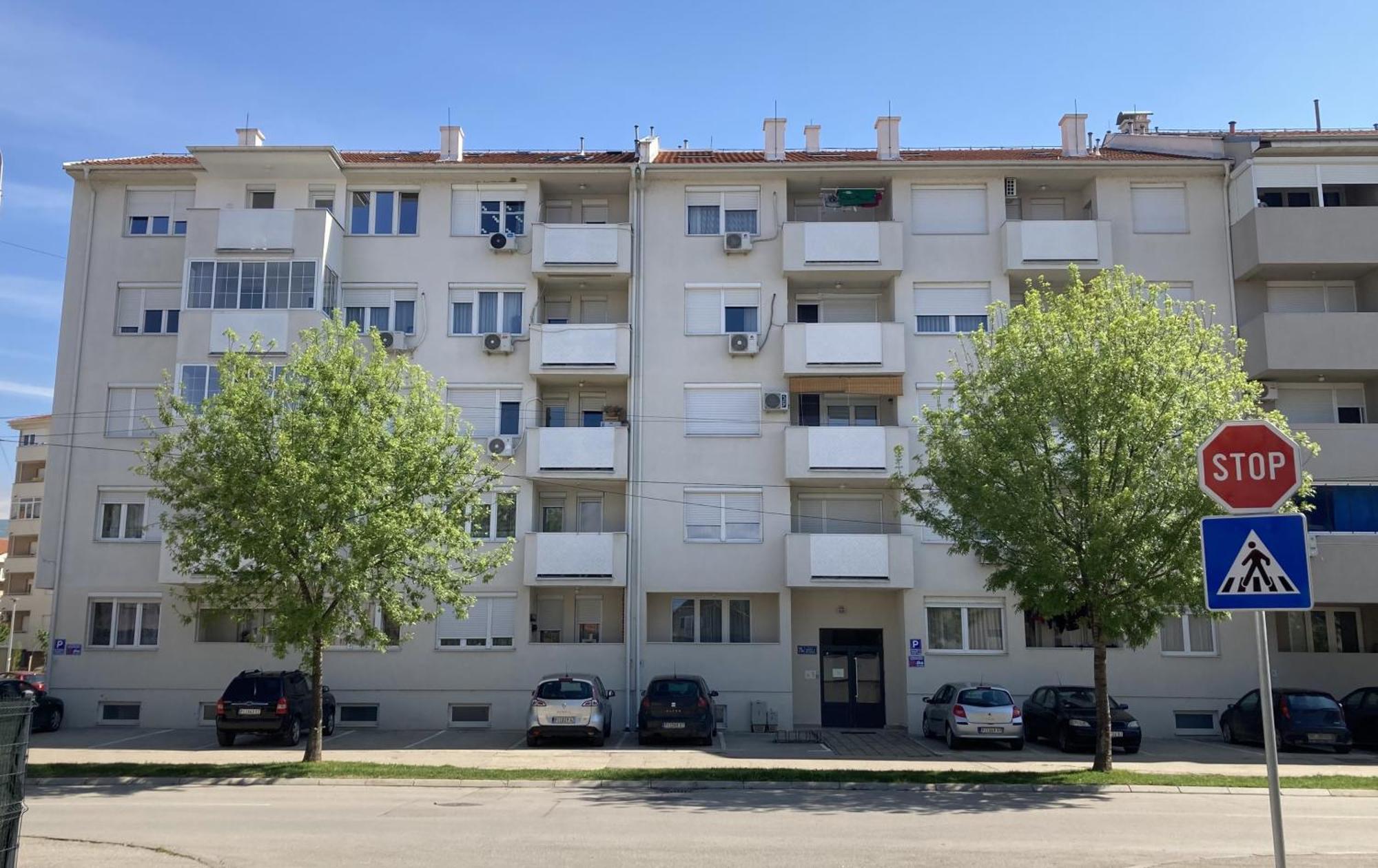 Apartman Senjak Pirot Exterior foto